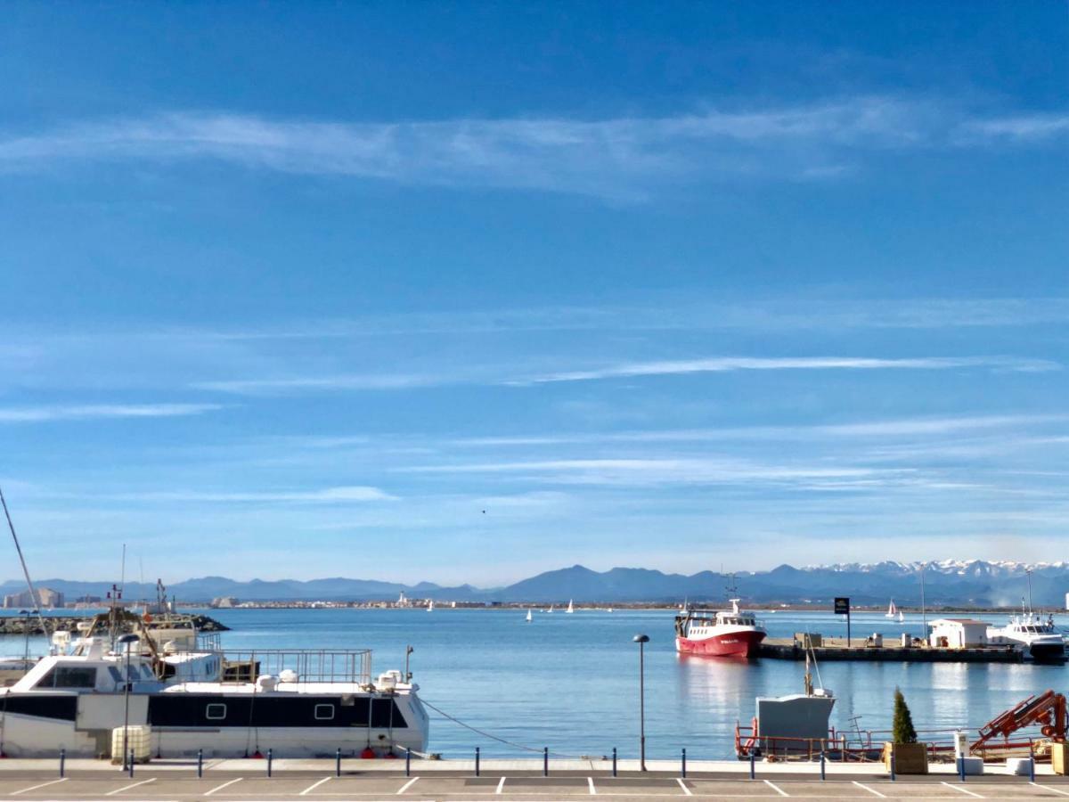 Appartement Devant La Plage 罗萨斯 外观 照片